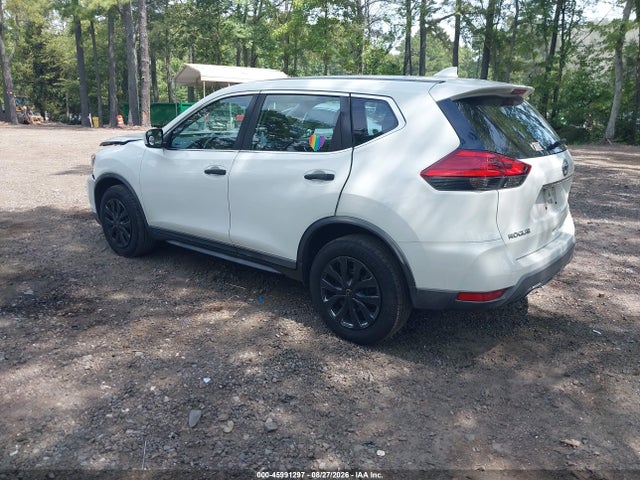 2017 Nissan Rogue S მანქანა იყიდება აუქციონზე, vin: KNMAT2MV0HP586909, აუქციონის ნომერი: 45991297