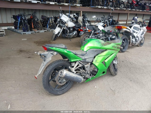 2012 Kawasaki Ex250 J მანქანა იყიდება აუქციონზე, vin: JKAEXMJ17CDAA1992, აუქციონის ნომერი: 45991299