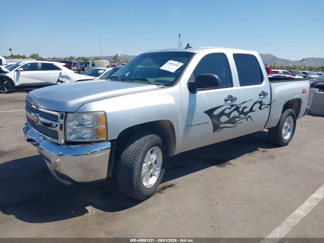 45991331 :رقم المزاد ، 3GCPCSE03DG115445 vin ، 2013 Chevrolet Silverado 1500 Lt مزاد بيع