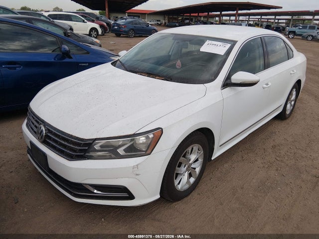1VWAT7A33HC031120 Volkswagen Passat 1.8t S