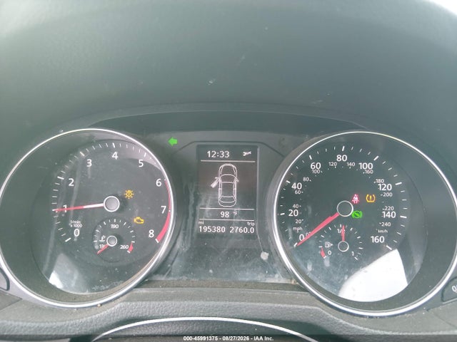 1VWAT7A33HC031120 Volkswagen Passat 1.8t S