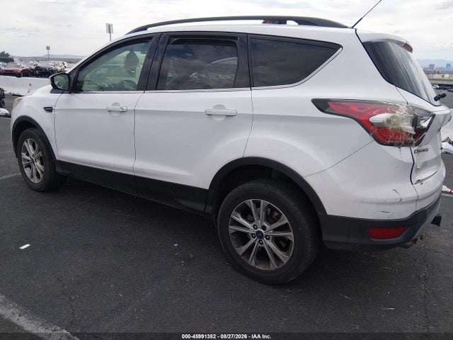 Ford ESCAPE SE 2017 1FMCU9G94HUB02797 Image 3