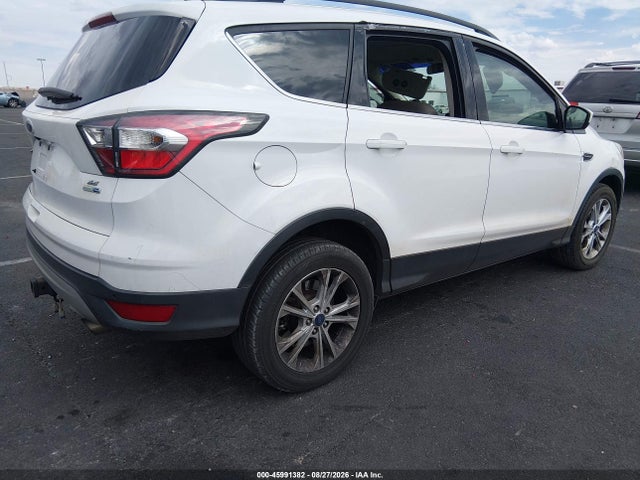 Ford ESCAPE SE 2017 1FMCU9G94HUB02797 Image 4