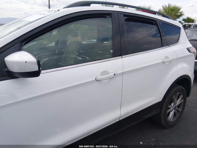 Ford ESCAPE SE 2017 1FMCU9G94HUB02797 Image 6