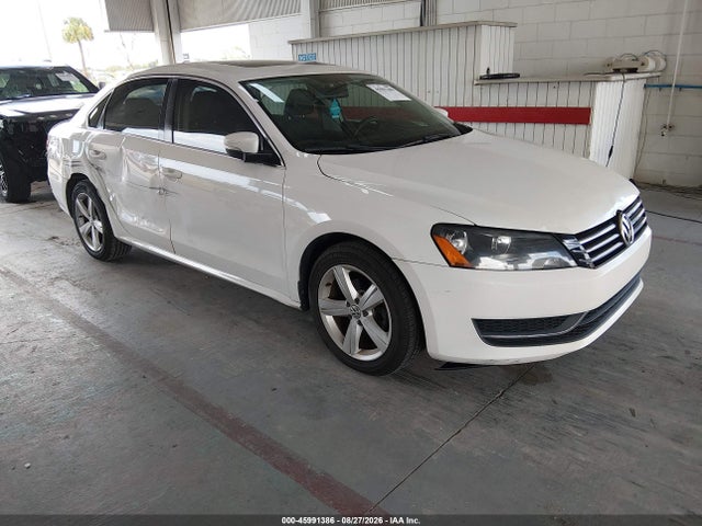 Продажа на аукционе авто 2013 Volkswagen Passat 2.5l Se, vin: 1VWBH7A34DC015427, номер лота: 45991386