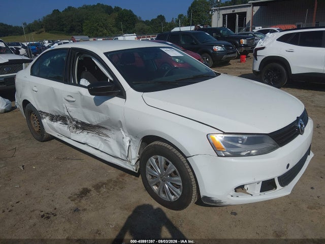 45991397 :رقم المزاد ، 3VW2K7AJ0DM256710 vin ، 2013 Volkswagen Jetta 2.0l S مزاد بيع