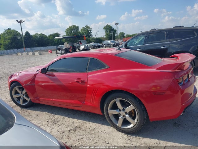 Продажа на аукционе авто 2013 Chevrolet Camaro 2ls, vin: 2G1FA1E38D9147381, номер лота: 45991449
