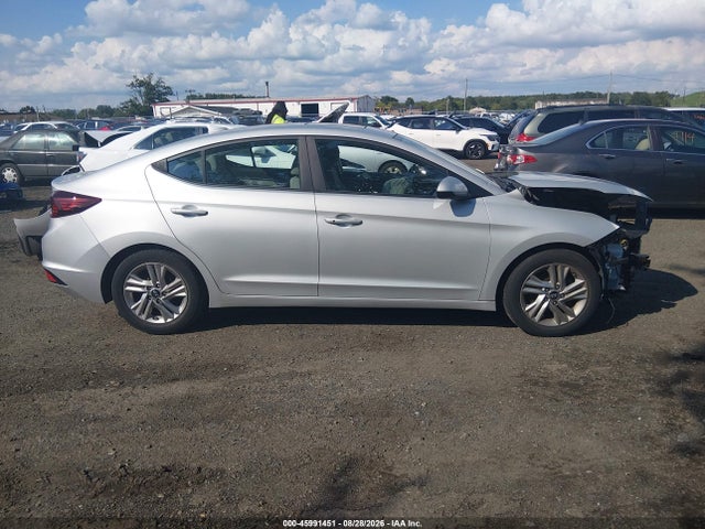 Продажа на аукционе авто 2019 Hyundai Elantra Value Edition, vin: 5NPD84LF2KH448439, номер лота: 45991451