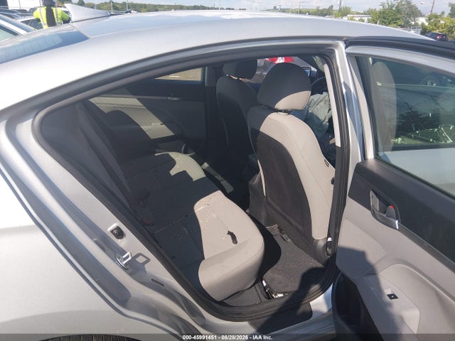 Продажа на аукционе авто 2019 Hyundai Elantra Value Edition, vin: 5NPD84LF2KH448439, номер лота: 45991451