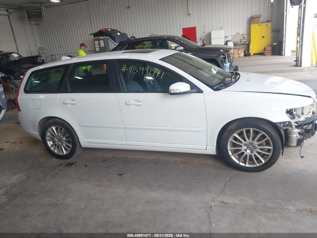 45991471 :رقم المزاد ، YV1MW382392473524 vin ، 2009 Volvo V50 2.4i مزاد بيع