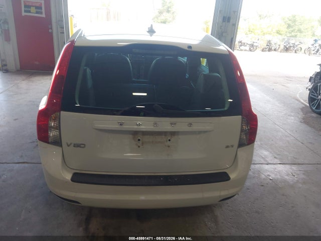 45991471 :رقم المزاد ، YV1MW382392473524 vin ، 2009 Volvo V50 2.4i مزاد بيع