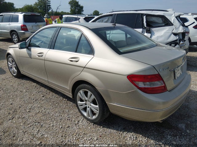 Продаж на аукціоні авто 2011 Mercedes-benz C 300 Luxury 4matic, vin: WDDGF8BBXBR170526, номер лоту: 45991489