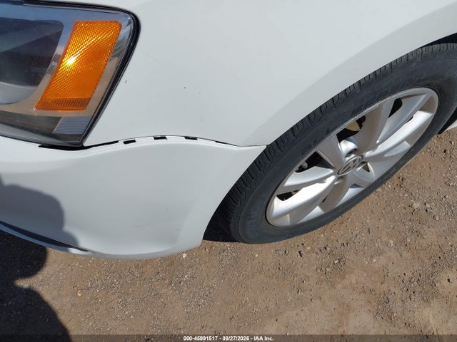 3VWD17AJ9EM409808 Volkswagen Jetta 1.8t Se