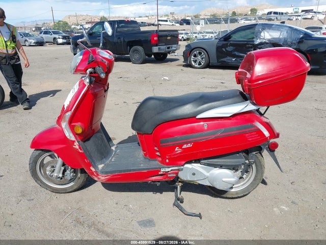Kymco Usa Inc Like 200i 2016 LC2D2H126GC100345 Image 13