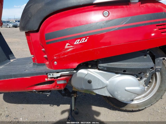 Kymco Usa Inc Like 200i 2016 LC2D2H126GC100345 Image 9