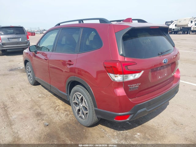 45991531 :رقم المزاد ، JF2SKAJC2MH578711 vin ، 2021 Subaru Forester Premium مزاد بيع