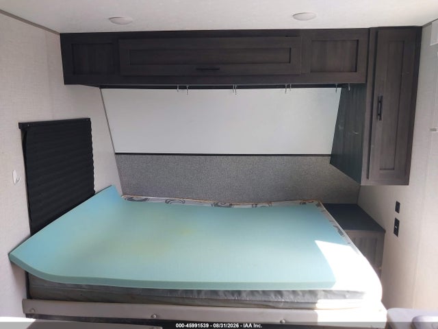 Продажа на аукционе авто 2021 Forest River Other, vin: 5ZT2ZKFC2MG400634, номер лота: 45991539