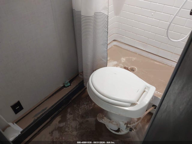 Продажа на аукционе авто 2021 Forest River Other, vin: 5ZT2ZKFC2MG400634, номер лота: 45991539