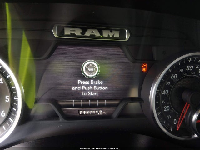 Продажа на аукционе авто 2024 Ram 1500 Laramie  4x4 5'7 Box, vin: 1C6SRFJT2RN154825, номер лота: 45991541
