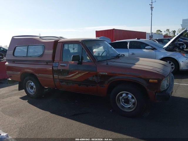 Продаж на аукціоні авто 1983 Toyota Pickup 1/2 Ton Sr5, vin: JT4RN34S9D0062329, номер лоту: 45991542