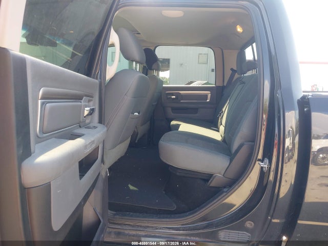 Продажа на аукционе авто 2016 Ram 3500 Big Horn, vin: 3C63R3DL2GG377497, номер лота: 45991544
