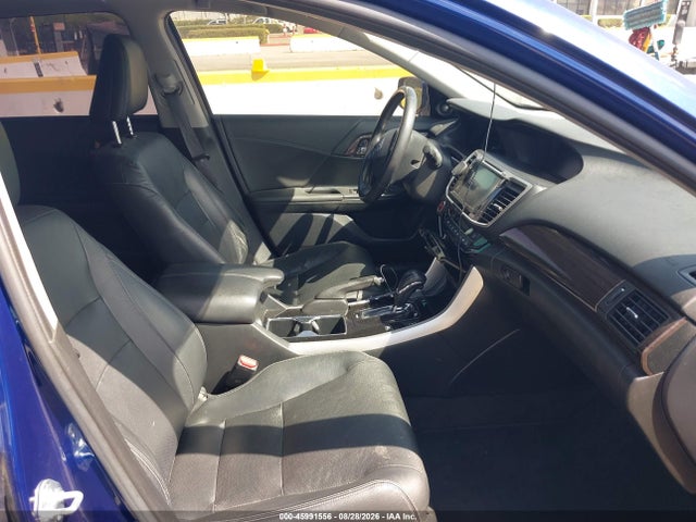 Продаж на аукціоні авто 2017 Honda Accord Hybrid Ex-l, vin: JHMCR6F58HC028064, номер лоту: 45991556