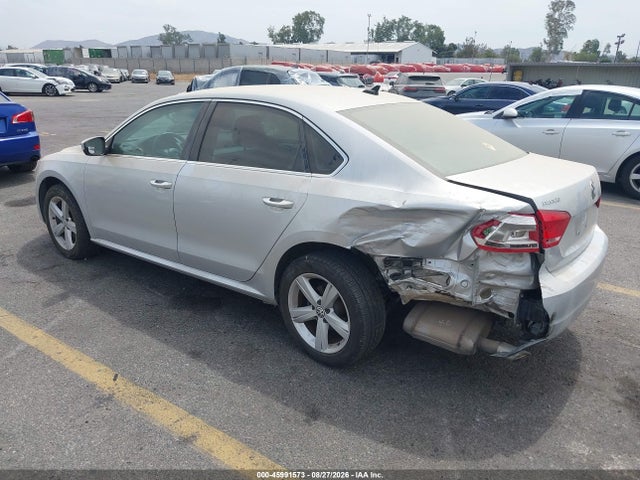 45991573 :رقم المزاد ، 1VWBP7A30DC036651 vin ، 2013 Volkswagen Passat 2.5l Se مزاد بيع
