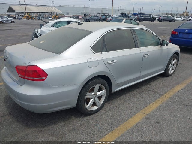 45991573 :رقم المزاد ، 1VWBP7A30DC036651 vin ، 2013 Volkswagen Passat 2.5l Se مزاد بيع
