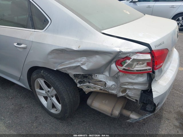 45991573 :رقم المزاد ، 1VWBP7A30DC036651 vin ، 2013 Volkswagen Passat 2.5l Se مزاد بيع
