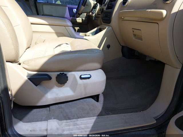 Продаж на аукціоні авто 2004 Ford Expedition Eddie Bauer, vin: 1FMFU18L94LA11257, номер лоту: 45991583