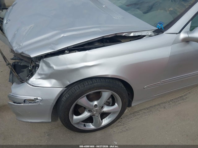 Продаж на аукціоні авто 2005 Mercedes-benz Clk 320, vin: WDBTK65G65T040555, номер лоту: 45991600