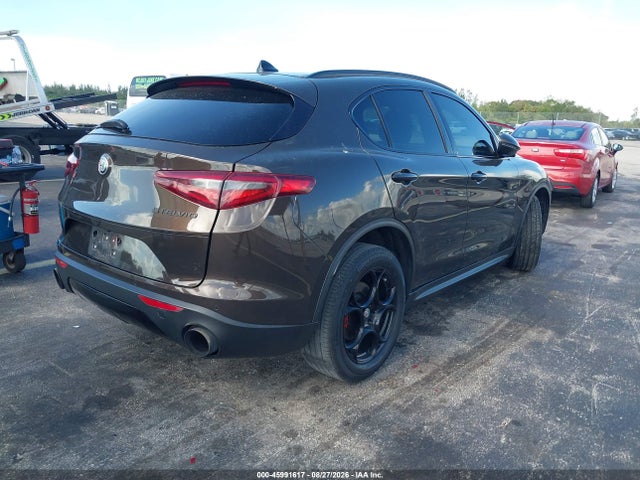 45991617 :رقم المزاد ، ZASFAKPN3J7B92499 vin ، 2018 Alfa Romeo Stelvio Sport Awd مزاد بيع