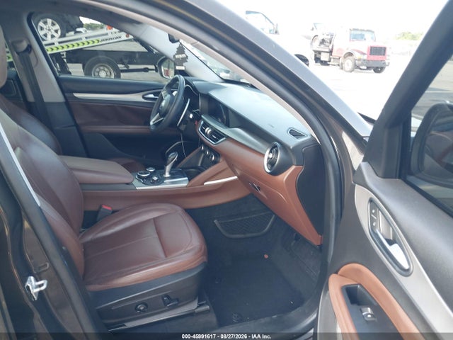 45991617 :رقم المزاد ، ZASFAKPN3J7B92499 vin ، 2018 Alfa Romeo Stelvio Sport Awd مزاد بيع