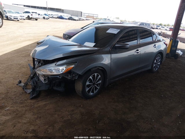 Nissan Altima 2.5 S 2018 1N4AL3AP8JC263934 Image 2