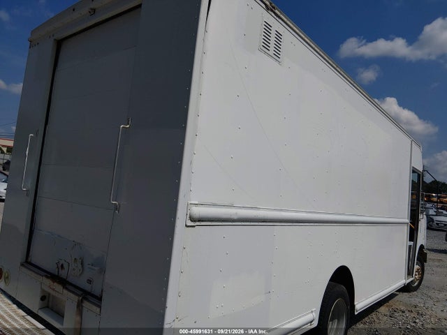 45991631 :رقم المزاد ، 1F65F5KY0E0A08078 vin ، 2014 Ford F-59 Commercial Stripped مزاد بيع