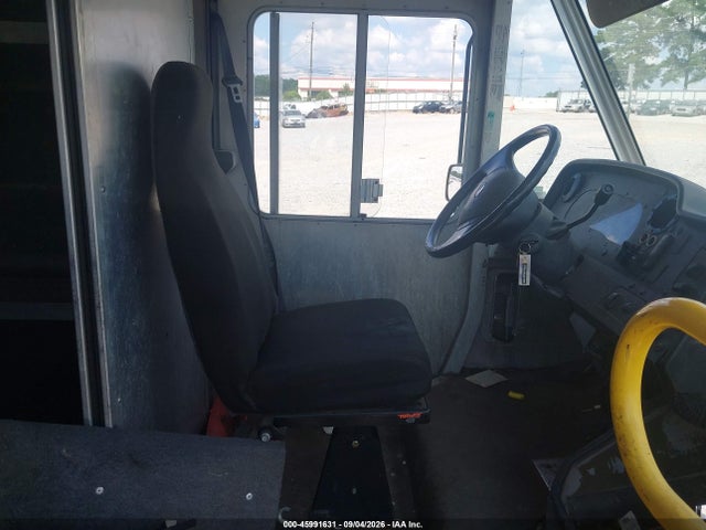 45991631 :رقم المزاد ، 1F65F5KY0E0A08078 vin ، 2014 Ford F-59 Commercial Stripped مزاد بيع