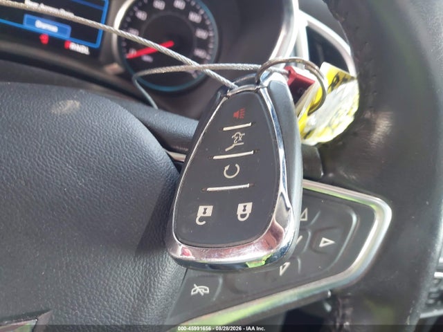 2GNAXKEV3N6113060 Chevrolet Equinox Fwd Lt