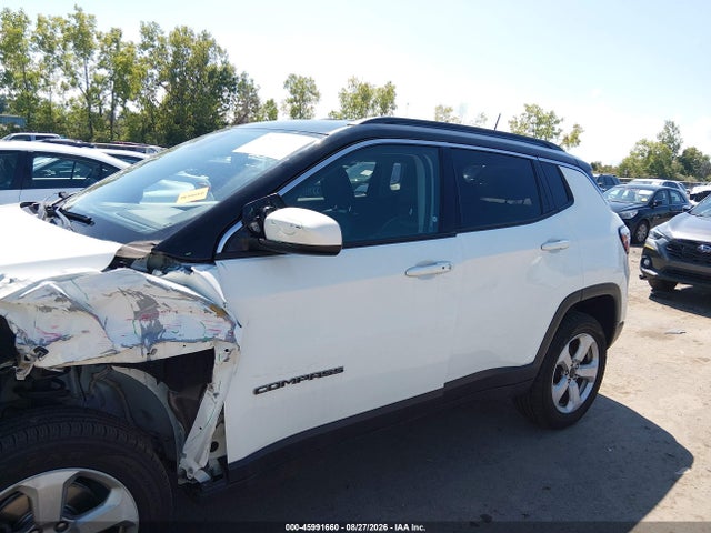 2020 Jeep Compass Latitude 4x4 მანქანა იყიდება აუქციონზე, vin: 3C4NJDBB0LT175168, აუქციონის ნომერი: 45991660