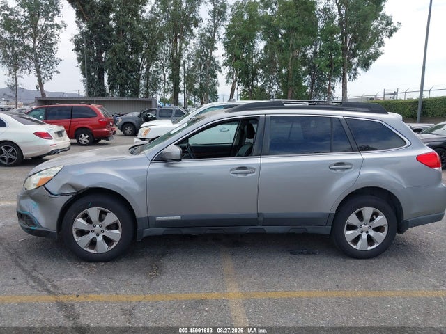 Продаж на аукціоні авто 2011 Subaru Outback 2.5i Limited, vin: 4S4BRBKC3B3399310, номер лоту: 45991683