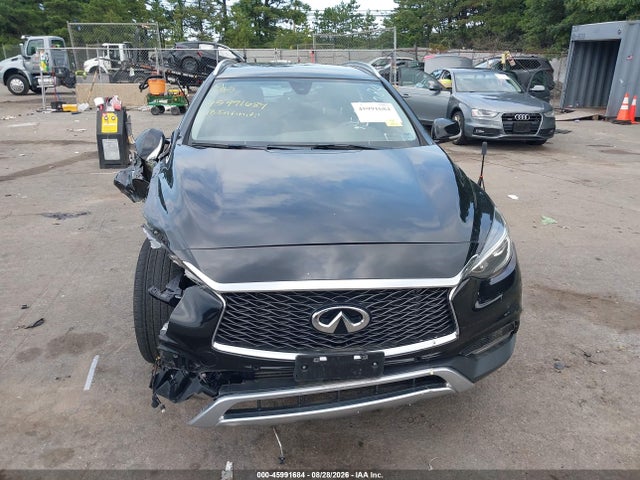 45991684 :رقم المزاد ، SJKCH5CR9JA052846 vin ، 2018 Infiniti Qx30 Premium مزاد بيع