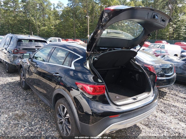 45991684 :رقم المزاد ، SJKCH5CR9JA052846 vin ، 2018 Infiniti Qx30 Premium مزاد بيع