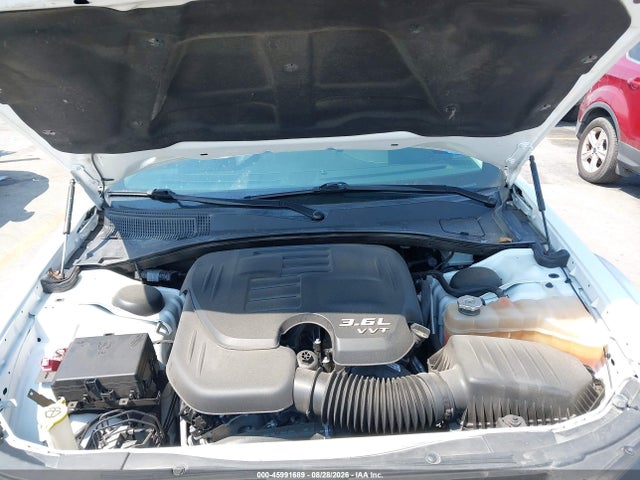 2021 Chrysler 300 Touring მანქანა იყიდება აუქციონზე, vin: 2C3CCAAGXMH516233, აუქციონის ნომერი: 45991689