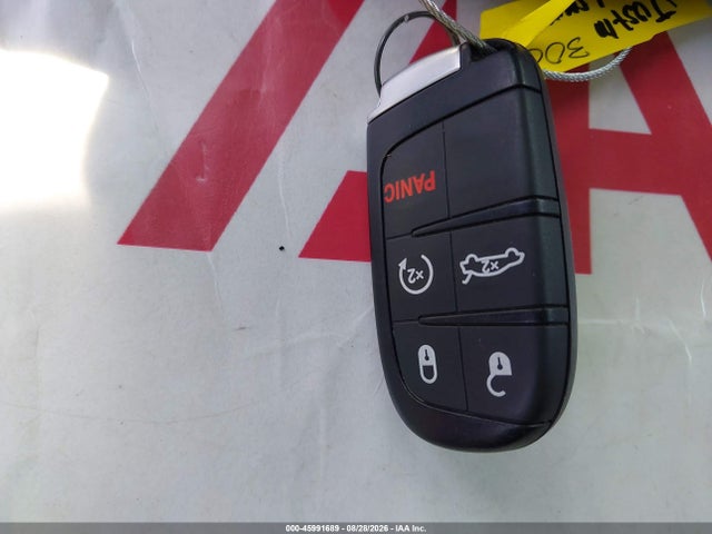 2021 Chrysler 300 Touring მანქანა იყიდება აუქციონზე, vin: 2C3CCAAGXMH516233, აუქციონის ნომერი: 45991689