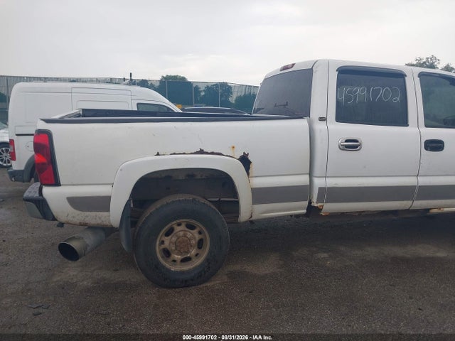Продажа на аукционе авто 2004 Chevrolet Silverado 2500hd Ls/lt/work Truck, vin: 1GCHK23124F143645, номер лота: 45991702