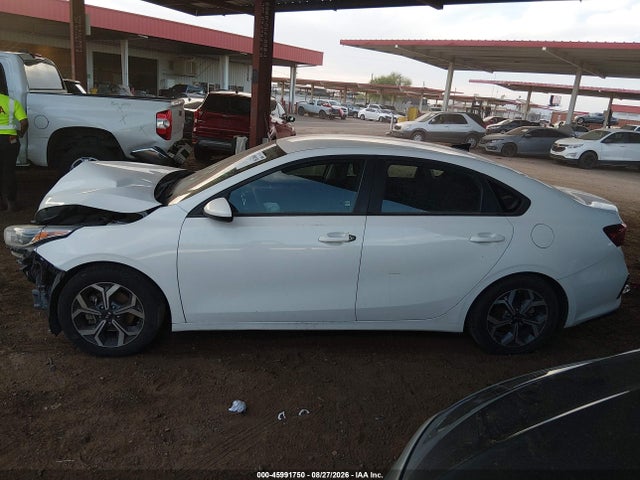 KIA Forte Lxs 2021 3KPF24AD4ME294884 Image 14