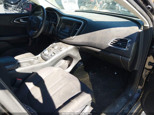 Продажа на аукционе авто 2015 Chrysler 200 Limited, vin: 1C3CCCAB6FN623371, номер лота: 45991762