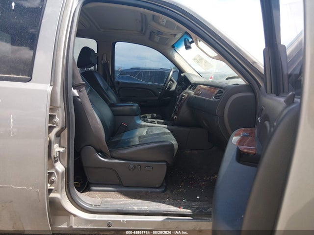 Продажа на аукционе авто 2008 Chevrolet Silverado 1500 Ltz, vin: 3GCEK13318G225398, номер лота: 45991764
