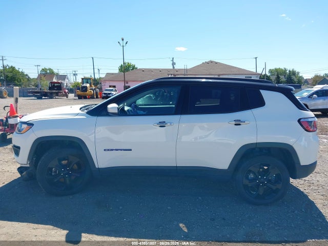 Продажа на аукционе авто 2018 Jeep Compass Altitude 4x4, vin: 3C4NJDBB3JT453414, номер лота: 45991807