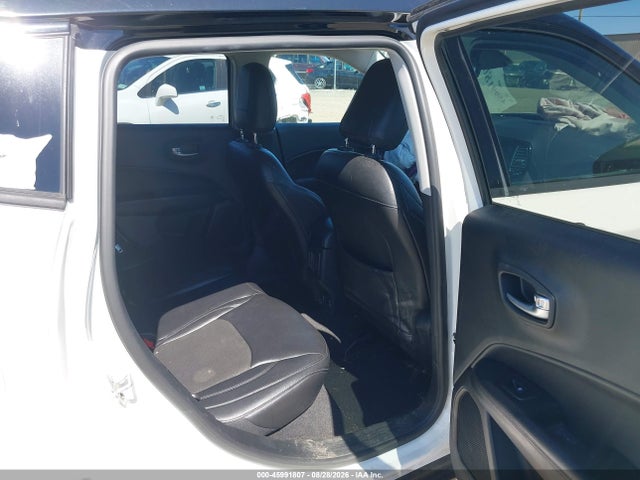 Продажа на аукционе авто 2018 Jeep Compass Altitude 4x4, vin: 3C4NJDBB3JT453414, номер лота: 45991807