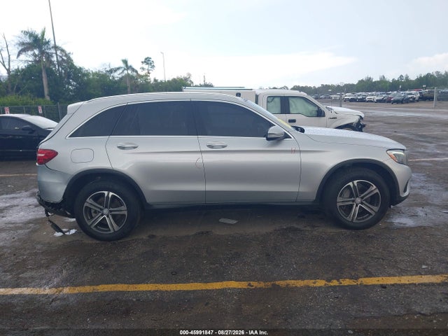 Продаж на аукціоні авто 2016 Mercedes-benz Glc 300 4matic, vin: WDC0G4KB6GF083582, номер лоту: 45991847